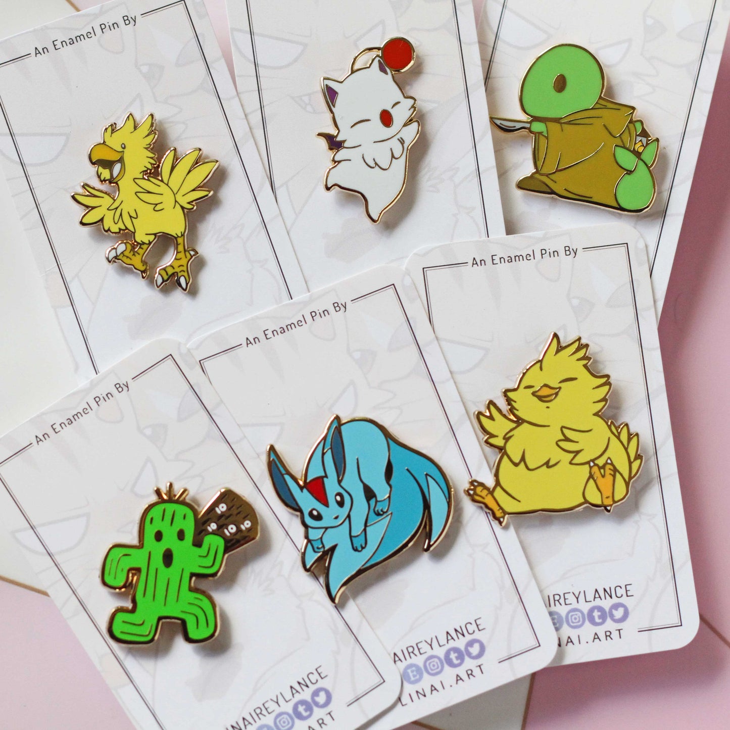 Moogle - Final Fantasy Enamel Pin